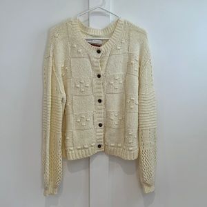 Cream knit Pilcro puff sleeve cardigan in size small